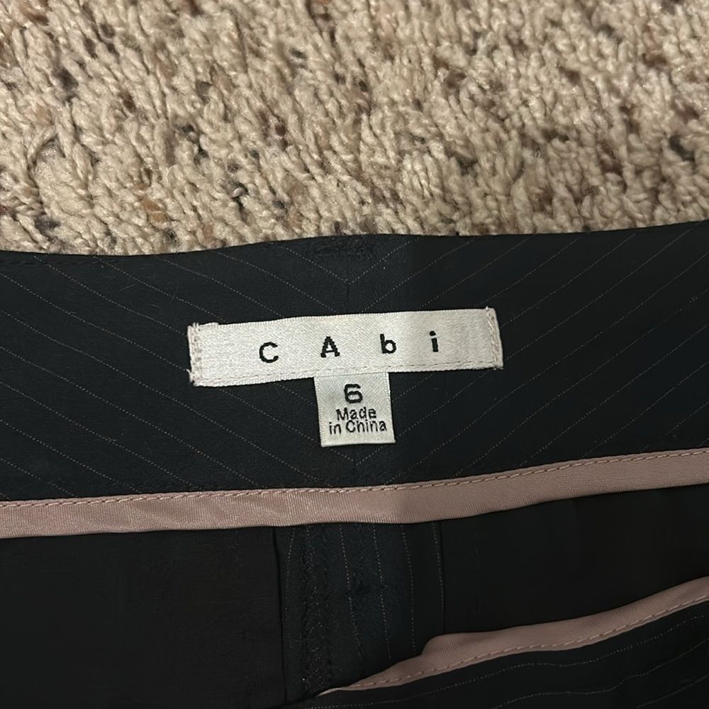 Cabi 619R black slacks Size 4 C - Picture 4 of 10
